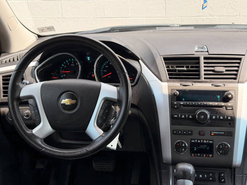 2011 Chevrolet Traverse LT
