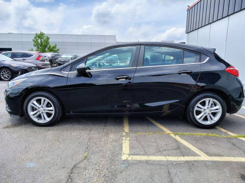 2017 Chevrolet Cruze LT Auto