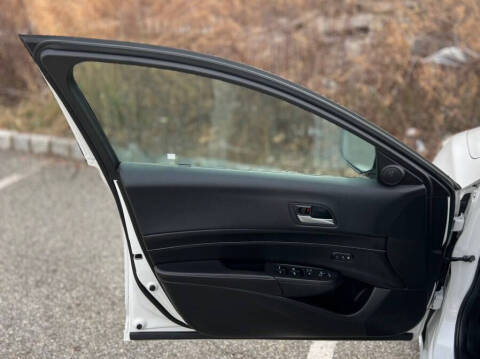 2019 Acura ILX w/Premium