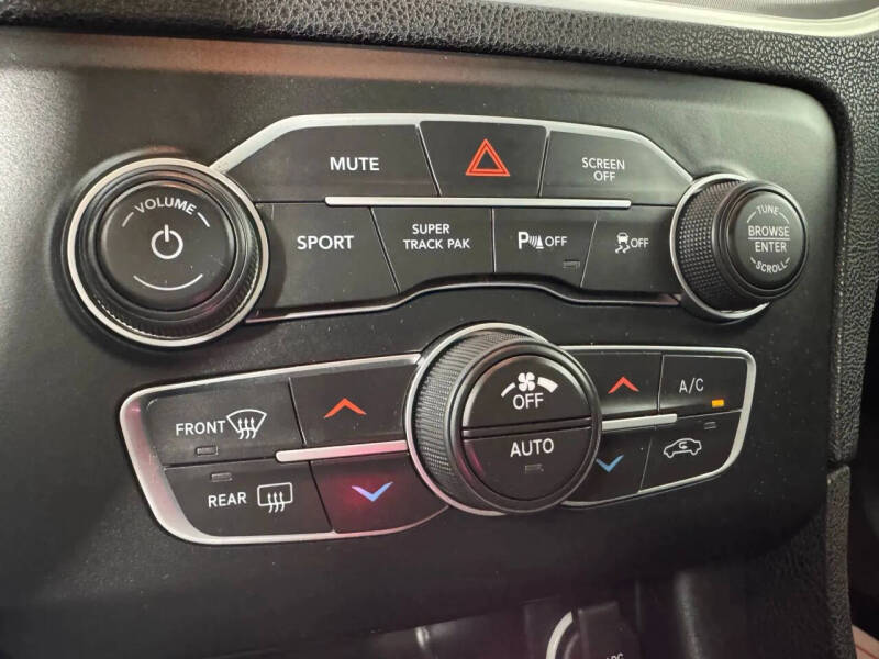 2022 Dodge Charger SXT