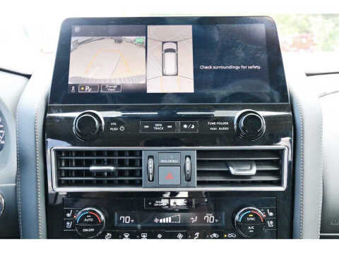 2024 Nissan Armada Platinum