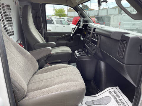 2018 GMC Savana 3500