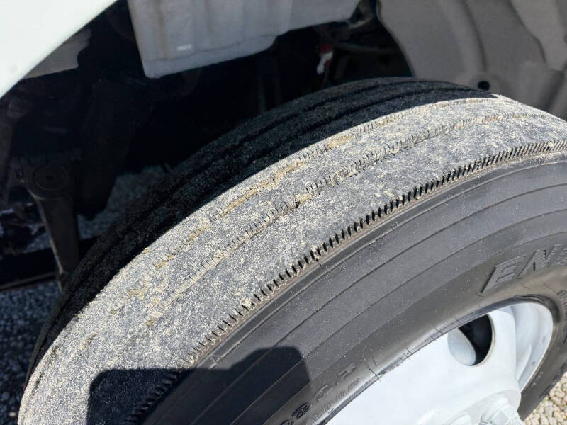 2019 Freightliner M2 106