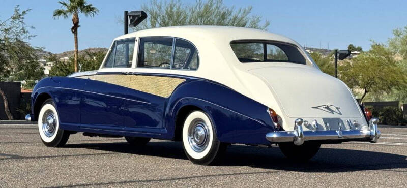 1965 Rolls-Royce Phantom V