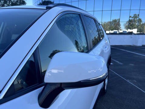 2019 Toyota RAV4 Hybrid LE