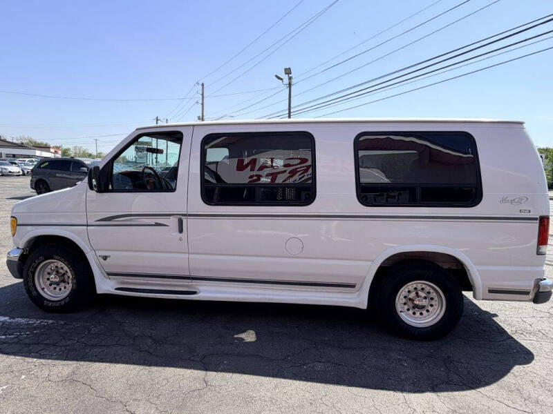 1999 Ford E-Series E-150
