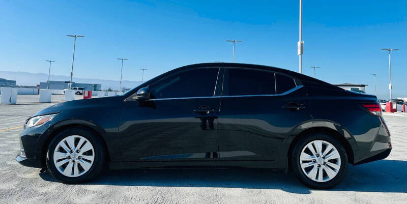 2022 Nissan Sentra S