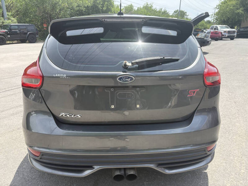 2016 Ford Focus ST