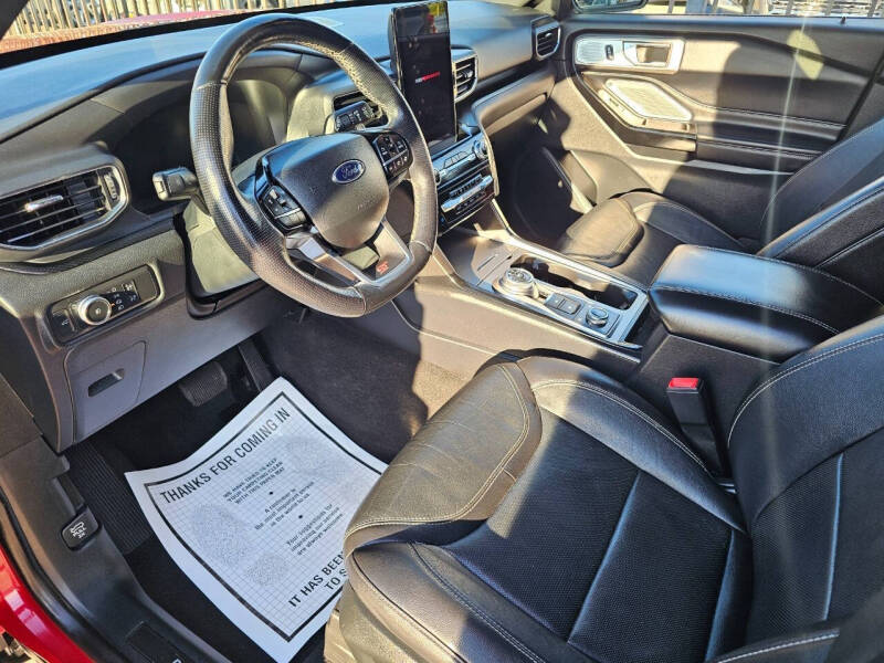2021 Ford Explorer ST
