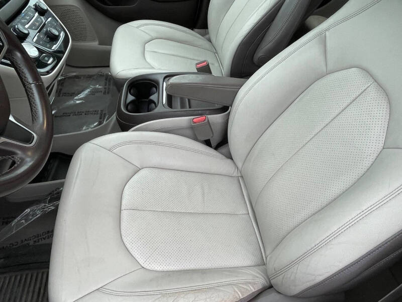 2018 Chrysler Pacifica Touring L