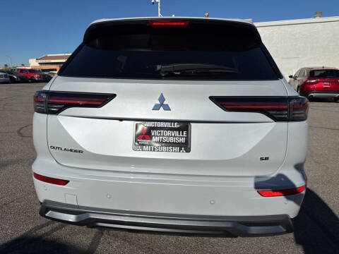 2025 Mitsubishi Outlander SE
