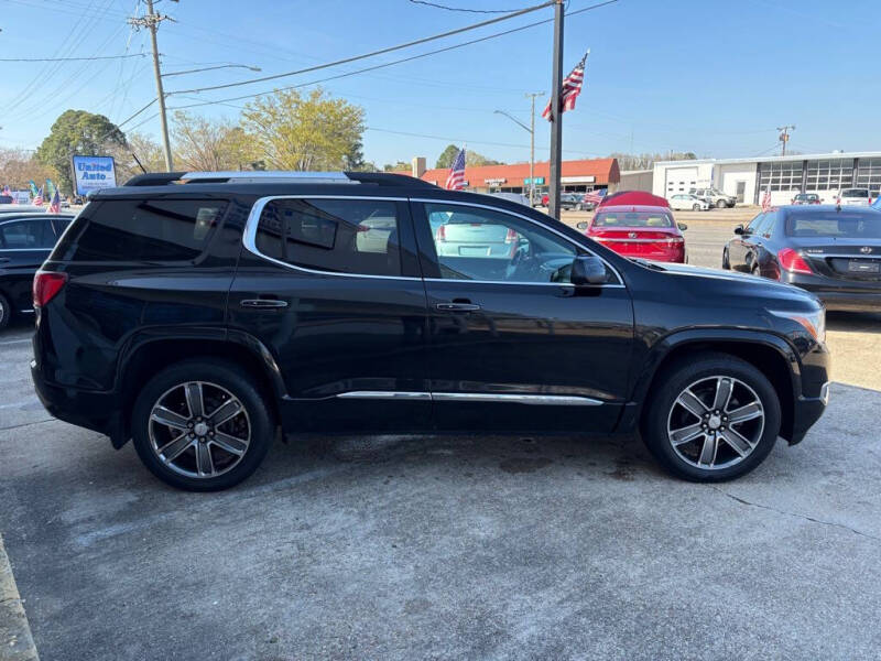2017 GMC Acadia Denali