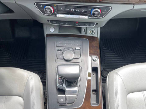 2020 Audi Q5