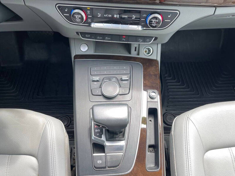 2020 Audi Q5