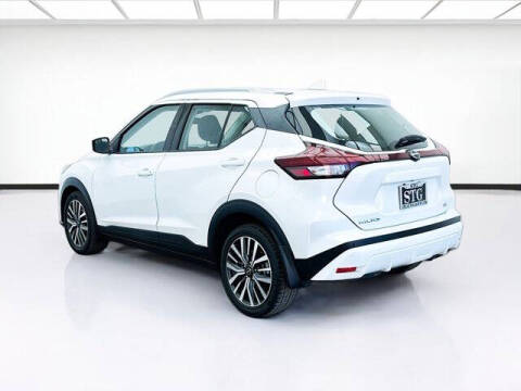2022 Nissan Kicks SV