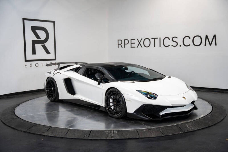 2016 Lamborghini Aventador LP 750-4 SV
