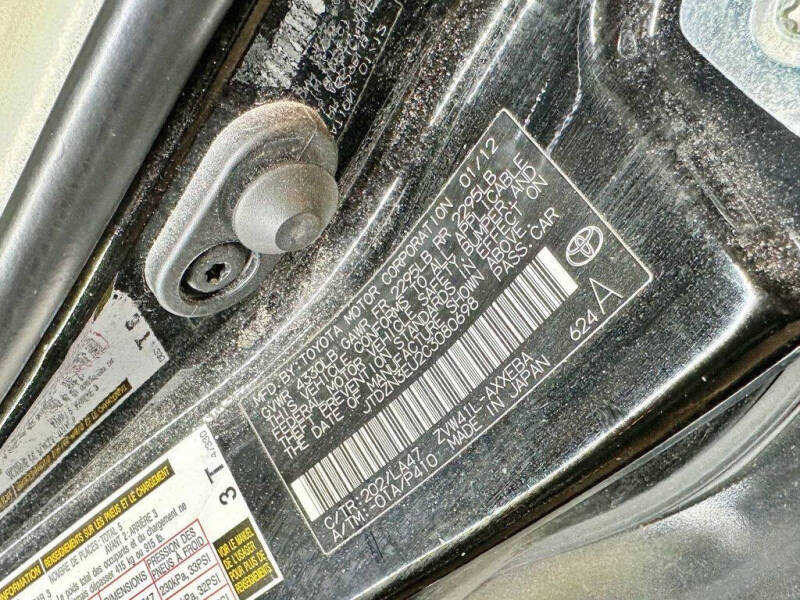2012 Toyota Prius v