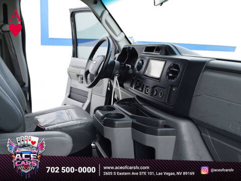 2011 Ford E-Series E-350 SD