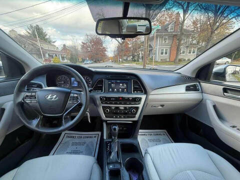 2016 Hyundai Sonata SE