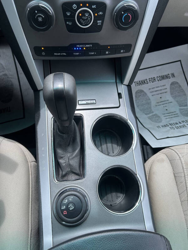 2014 Ford Explorer