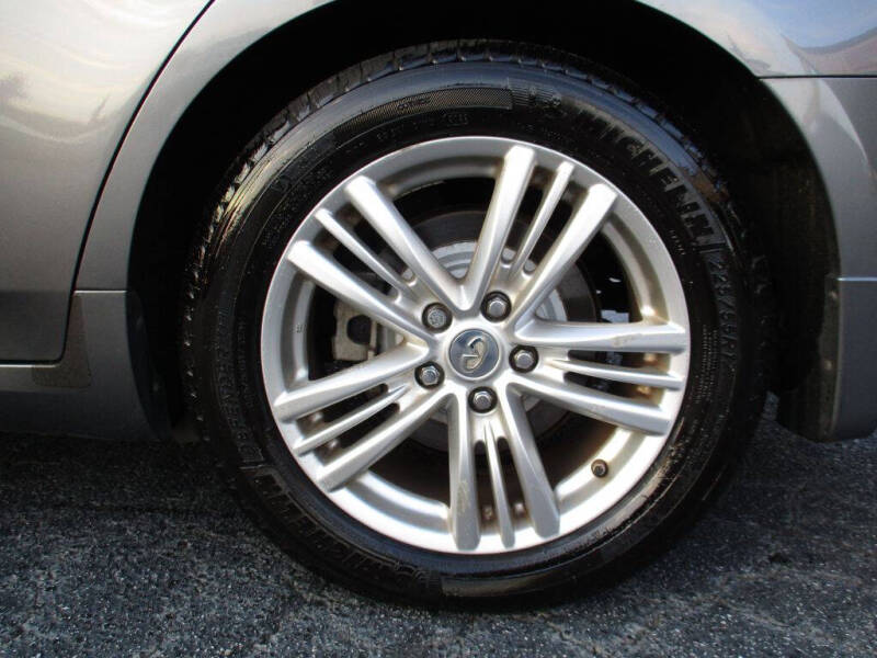 2011 Infiniti G25 Sedan