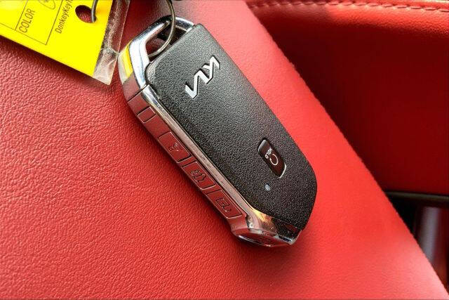2023 Kia K5