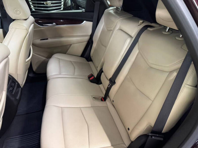 2018 Cadillac XT5 Luxury