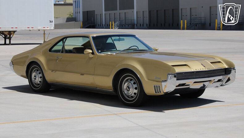 1966 Oldsmobile Toronado