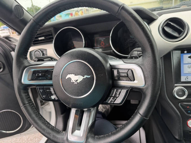 2017 Ford Mustang EcoBoost Premium