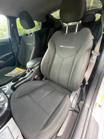 2017 Hyundai Veloster