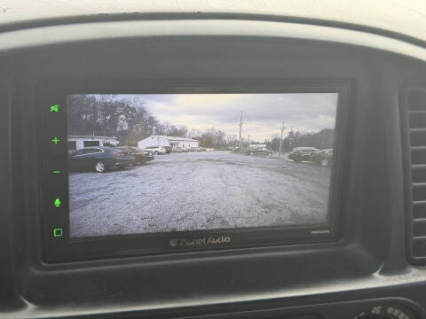 2002 Toyota Sequoia SR5