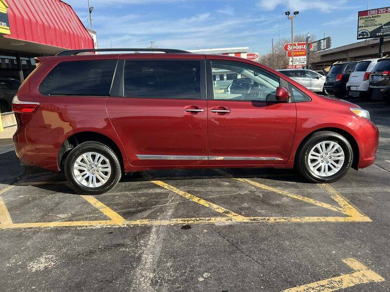 2017 Toyota Sienna