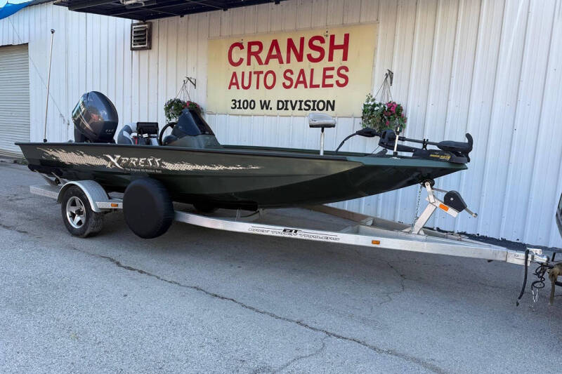 2014 Xpress Boats H18