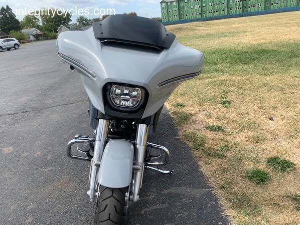 2024 Harley-Davidson Street Glide