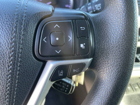 2019 Toyota Highlander LE Plus