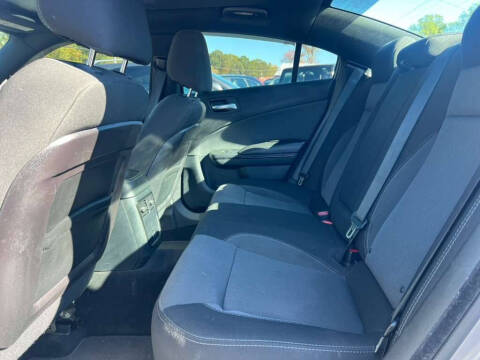 2016 Dodge Charger SE