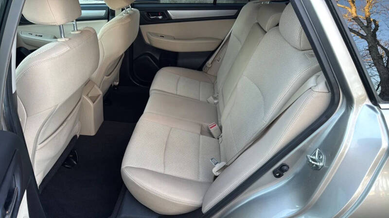 2017 Subaru Outback 2.5i Premium