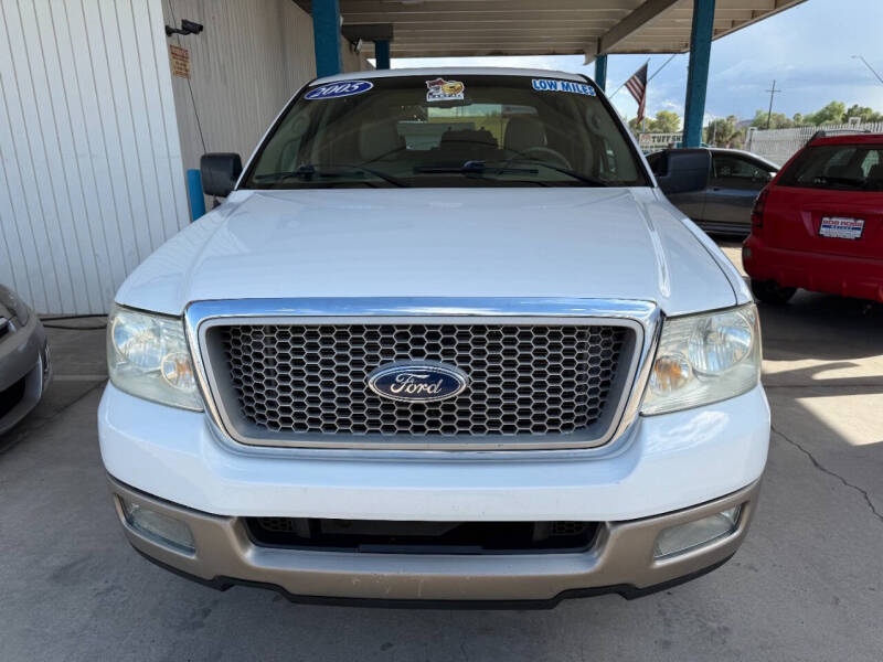 2005 Ford F-150 Lariat