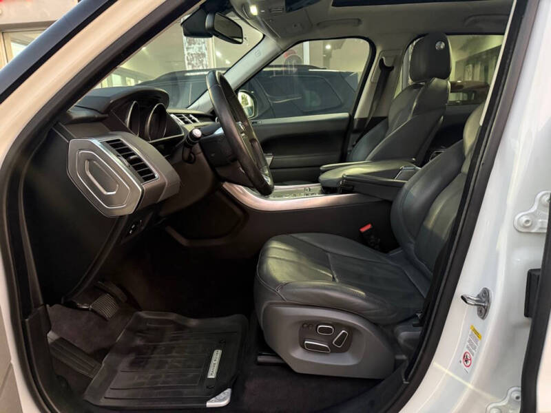 2014 Land Rover Range Rover Sport HSE