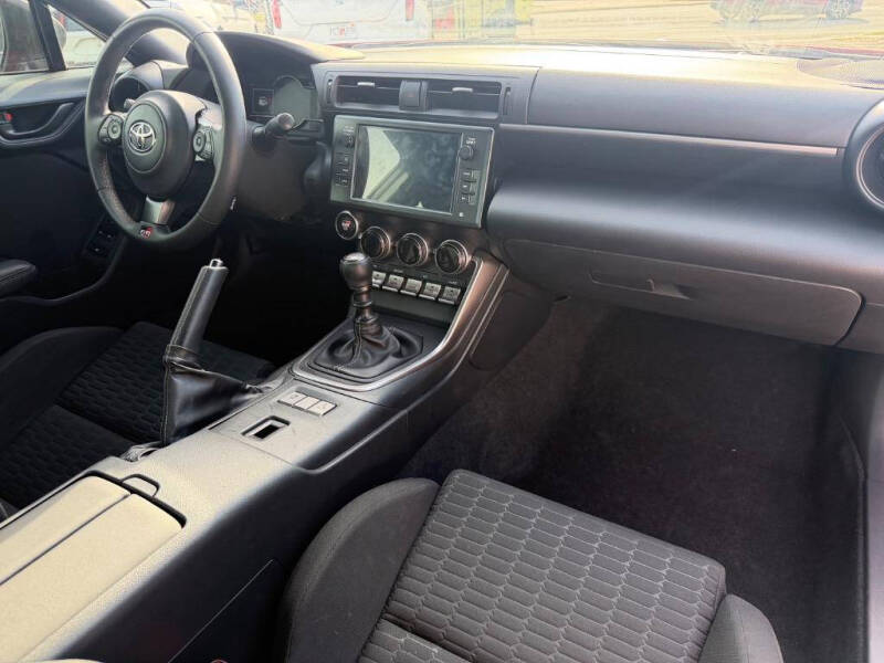 2025 Toyota GR86
