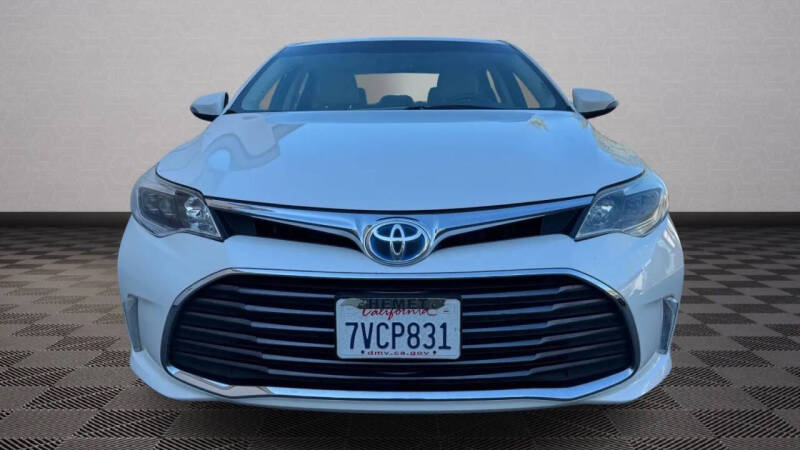 2016 Toyota Avalon Hybrid XLE Premium