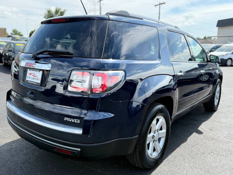 2015 GMC Acadia SLE-2