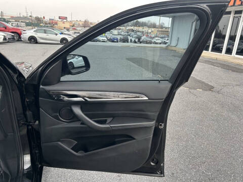 2020 BMW X1 xDrive28i