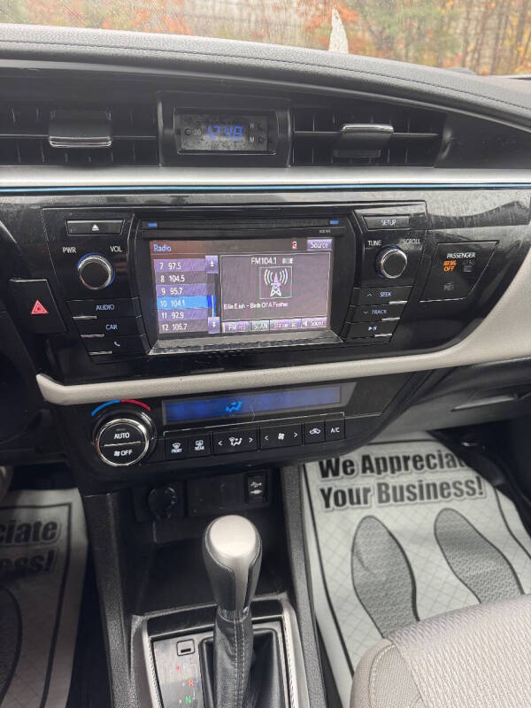 2014 Toyota Corolla LE