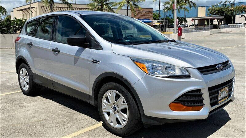 2016 Ford Escape S