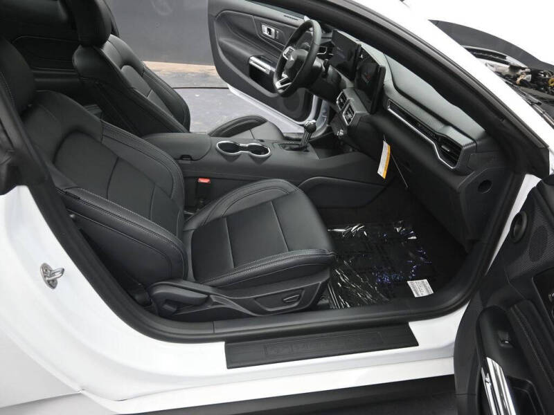 2026 Ford Mustang EcoBoost Premium