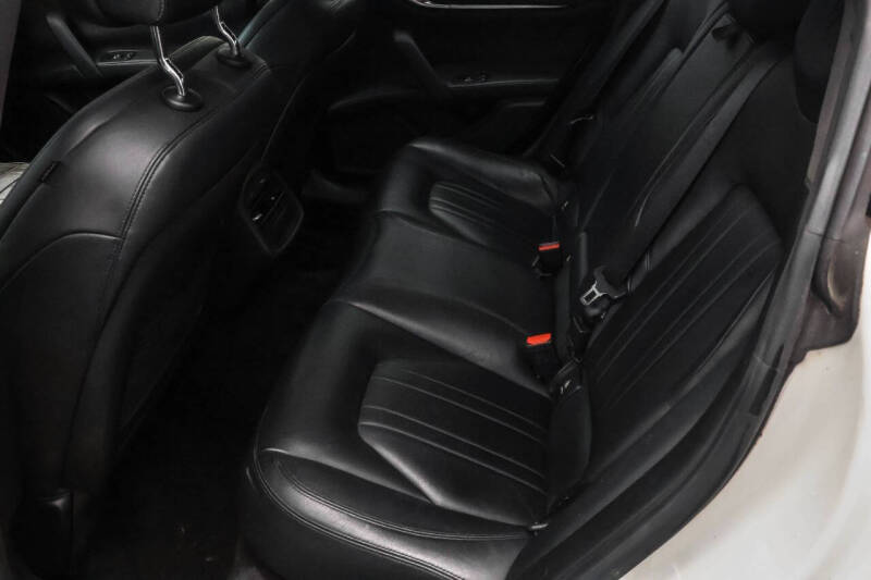 2014 Maserati Ghibli S Q4