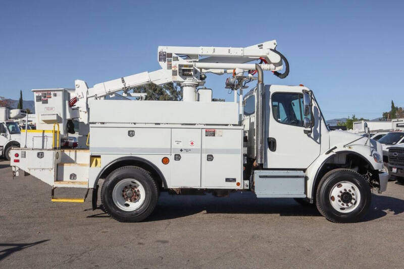 2016 Freightliner M2 106