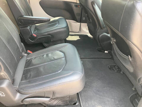 2019 Chrysler Pacifica Touring L