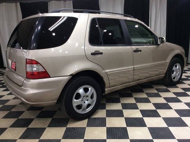 2004 Mercedes-Benz M-Class ML 350